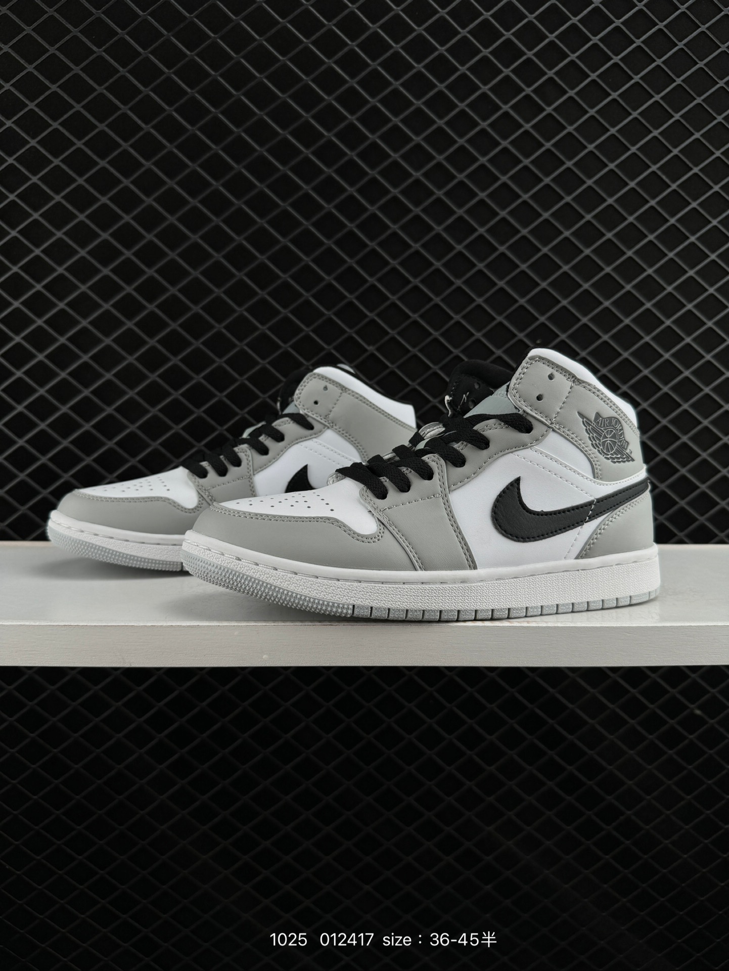 Nike AIR JORDAN 1 RETRO HIGH